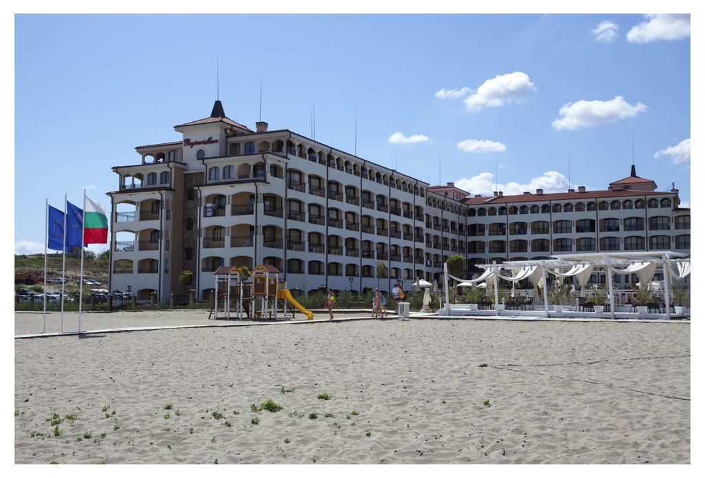Aparthotel Regina Mare 茨雷沃 外观 照片